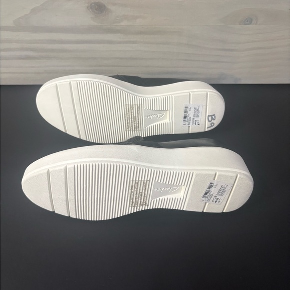 Women’s Clarks Layton Petal Slip-Ons - Picture 6 of 10